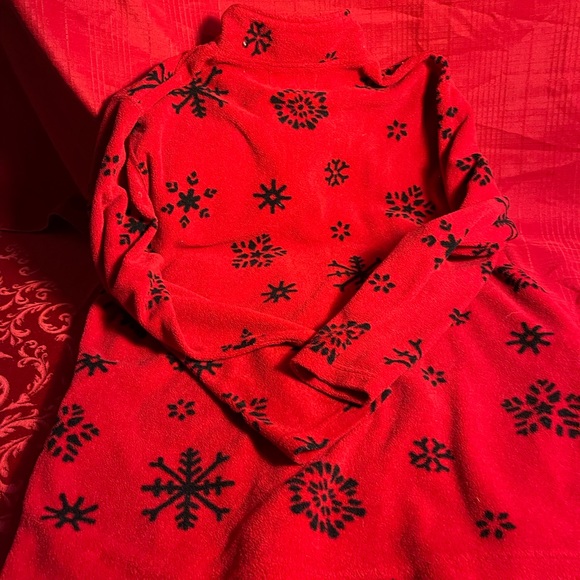 Red snowflake pullover - Picture 2 of 3